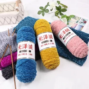 100% Acrylic Glossy Dyed Chenille Yarn 200g 7S 3 Ply Chunky Anti-Pilling OE Crochet Knitting Yarn Sweater Hat Scarf