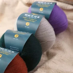 100% Cashmere Worsted Yarn Light Soft Hand Knitting Yarn for Scarf Sweater Shawl Weaving