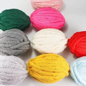 100% Polyester 2CM Hot Selling 250g Balls Thick Chunky Chenille Yarn 2cm for Hand Knitting jumbo yarn