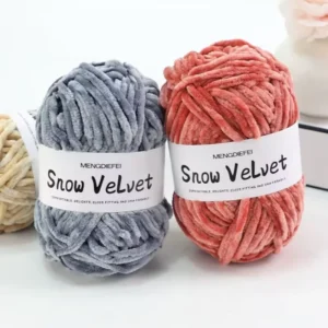100% Polyester 6mm Velvet Crochet Woven Chenille Yarn Hand Woven Soft Yarn for Crochet and Knitting