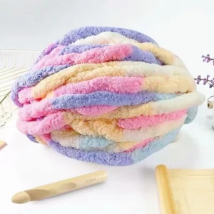 100% Polyester Chenille Yarn Super Chunky Knit Vegan Wool for Home Textile Velvet Sweater Hand High Tenacity Dyed Weaving
