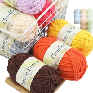 100% Polyester Thick Fluffy Velvet Chenille Chunky Knitting Yarn High Tenacity High Strength Dyed Pattern Plush Blanket Yarn