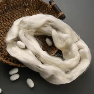 100% Pure Silk Raw Material 40 44 Hank Yarn White Filament Elastic Silk Knitting Yarn