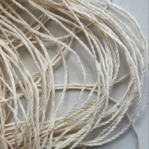 2.6NM 1 100% Mulberry Silk Carpet Yarn in Hanks High Quality Natural Filament 20.22D Recycled Knitting Weaving Eco Friendly Raw