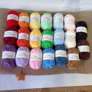 20 rolls 50g Mix Colors Per Set 100% Polyester Soft Fancy Velvet Chenille Yarn Hand Knitting Yarn Suitable for Beginners