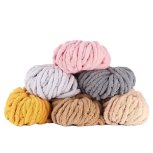20mm Blended Yarn Hand Knit Plush Fiber for DIY Chunky Blankets and Pet Beds