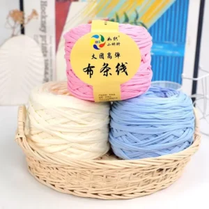 285g 100% Polyester Fancy Yarn T Shirt Yarn for Knitting & Crochet High Quality DIY Bags