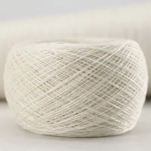 3 78NM Spun Silk 63% Viscose 30% Lyocell 7% Silk Knitted Sweater Yarn Factory Supplies Various Blended Fancy Yarns in Stock