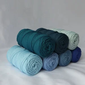 4mm polyester round yarn hand knitted elastic yarn for crocheted carpet storage basket bag stylish fancy yarn
