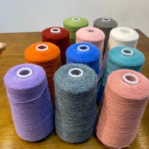 50% Wool 50% Acrylic Spun Yarn NM28 2 for Knitted Hats and Sweaters Anti Insects Anti Pilling