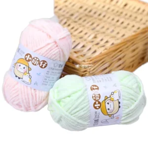 50g Roll 100% Polyester Velvet Baby 3.5mm Thin Chenille Yarn High Tenacity Eco Friendly Anti Bacteria Dyed Hand Knitting Crochet