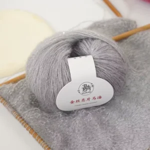 70% Superfine Mohair 30% Mulberry Silk Blended Wool Yarn Hand Knitted OE Dyed Anti Pilling Pattern Sweater Scarf