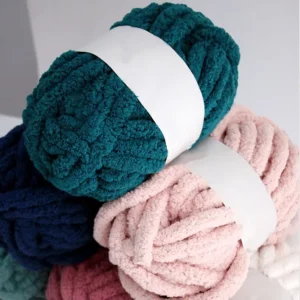 Charmkey Soft 100% Polyester Crochet Yarn for Fancy Bags or Blankets