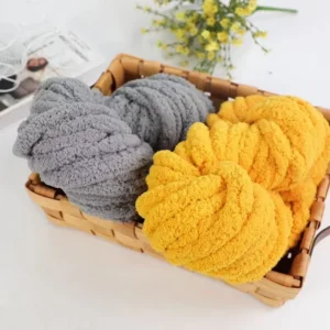 China 100% Polyester Chenille 2 cm Chunky Soft Fluffy Fancy Yarn Dyed Pattern Strong for Handmade Blanket