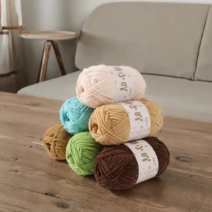 China Factory Direct 100% Polyester Space Dyed Half Face Velvet Fancy Yarn for Knitting and Weaving