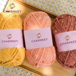 China Factory Suppliers Chunky 100g Polyester Velvet Chenille Blanket Yarn for Hand Knitting Crochet