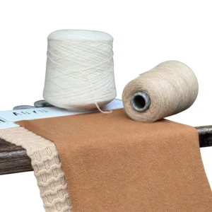 Combed 10% Cashmere & 90% Wool Blended Yarn Multiple Colors in Stock for Machine Use on Sweaters & Accessories