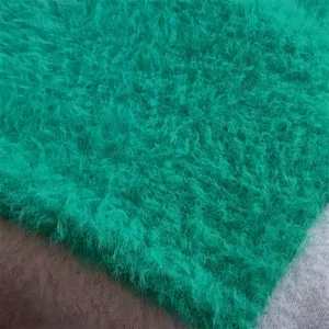 Custom Feather Yarns 0.9cm 1.3cm Fluffy Imitation Mink Fur for Knitting and Weaving