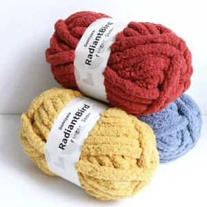 Domi Brand Customized Colorful Vacuum Packed Finger Show 226G for Crochet Cushion Blanket Chunky Chenille Yarn