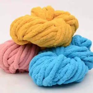 Dyed Chunky Jumbo Chenille Yarn 100% Polyester Anti-Pilling Eco-Friendly Ring Spun