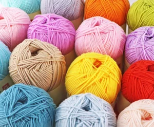 Dyed Thick Yarn Organic Combed Super Soft 4ply 60% Cotton Yarn Milk Cotton for Knit Sweaters and Dolls