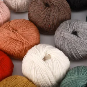 Factory 100% Man made Cashmere Wool Yarn for Knitting Hat and Scarves