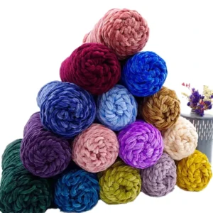 Factory Direct Sale Colorful Crochet Polyester Chenille Fuzzy Velvet Yarn Soft High Tenacity for Hand Knitting Knitting FDY DTY