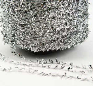 Factory New Design Silver Lurex Film Butterfly Yarn Metallic Yarn for Crochet Machine Embroidery Sweater