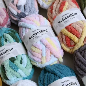 Factory for Sofa Car Cushion Floor Cushion 100% Polyester Blanket Chunky Yarn