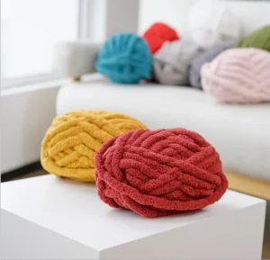 Fancy Yarn 2&3Cm Soft Chunky Polyester Chenille Chunky Yarn for Hand Knitting Blanket