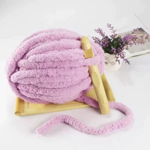H11267 Arm Knitting Blanket Chenille Chunky Yarn Ready Ship 250gram roll 25meters 100% Polyester Asia 0.01 Dyed S Z