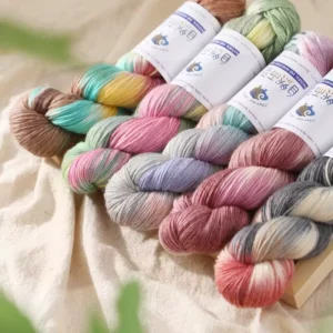 Hand Knitting Blended Fancy Wool Yarn Colorful Space-Dyed Cotton Crochet Yarn for Sewing and Weaving