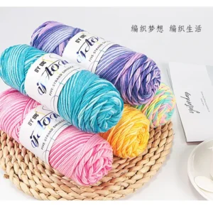 Hotsell 100% Acrylic Fancy Dyed Bulky Yarn 5Ply 100g a Ball for Baby Knit Cloth and Sewing