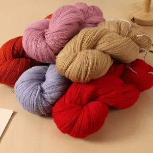 In-Stock Woolen Cashmere Fine Yarn Manufacturer 100% Cashmere Dyed Sweaters Scarves Hand Knitting Machine Knitting