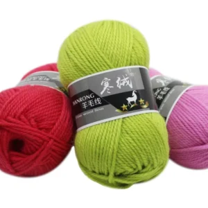 Medium Gauge Dyed Wool Blended Knitting Crafting Yarn High Tenacity and Anti Static for Weaving