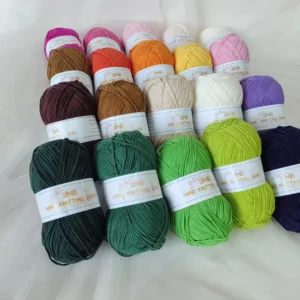 Milk Cotton Yarn 60% Cotton 40% Acrylic 5Ply Soft Hand Knitting Yarn For Tufting Crochet DIY Bags Toys Supplier