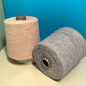 Polyester Chenille 1.8 Nm Dope Dyed Yarn 100% Polyester Yarn for Knitting