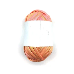 Polyester Fiber T Shirt Crochet Metallic Yarn Fancy Yarn for T Shirt Creations
