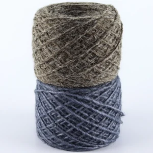 Roving Yarn Blended Yarn 50% Acrylic 50% Wool Yarn for Sweaters