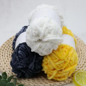 Shiny Bright Fancy Chenille Yarn 100g DIY Hand Knitting 5mm Chunky Chenille Yarn for Bag Blanket