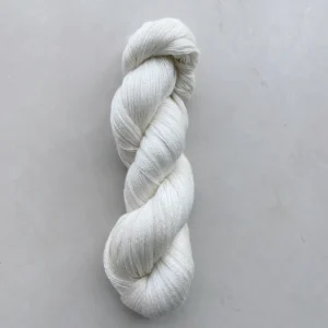 Silky Cashmere Lace 365m/55g Lace Weight 55%silk 45%cashmere Blended Natural Fiber Hand Knitting Yarn for Hand Dye
