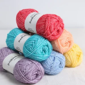 Snow Ball Yarn Domi 50g 130m Factory Price Ecofriendly Cotton Ecofriendly Acrylic Yarn Crochet for Soft Scarf Blended