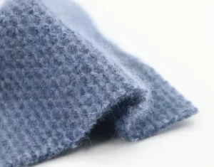 Soft Blended Raccoon Yarn for Warm Knitting Sweaters and Shawls