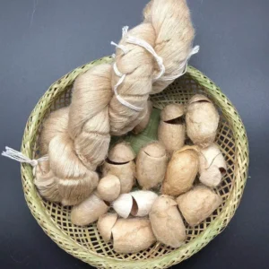 Spun Silk Yarn Supplier Manufacturing for Silk Weaving