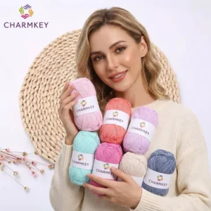 Stock 50gram Per Roll Baby Thread 100% Cotton Fashion Knitting Yarn Chunky Fancy Pure Cotton Yarn for Crochet
