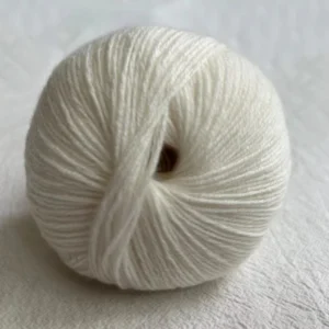 Super Soft 100% Cashmere Wool Yarn 50g 210m for Hand Knitting Sweater