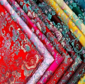 Weave Jacquard Metallic Breathable Brocade Fabric Pattern for Garment