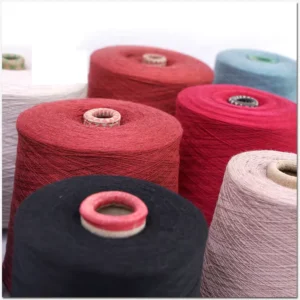 Wool Cashmere Blended Yarn 26NM 60NM 2 Top Dyed Yarn for Knitting